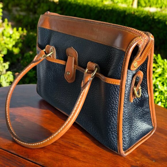 Vintage DOONEY & BOURKE 80's Pebbled Navy Brown Leather Satchel Crossbody - Picture 4 of 15